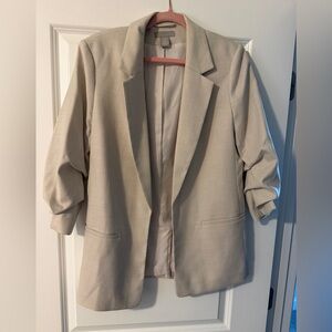 H&M Women's Cream Blazer (M)
